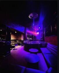 Thriving Gentlemen's Lounge in Prime Doncaster Location – Turnover £780k+ | Recently Refurbished Photo 6