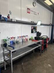 Premium car valeting centre for sale in the heart of Blackburn Photo 7