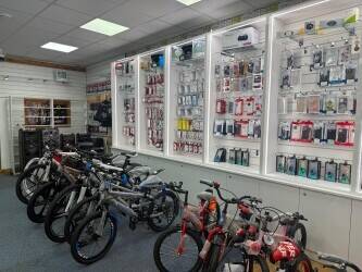 Retail Lease Property for sale Class E Newly Refurbished Photo 6
