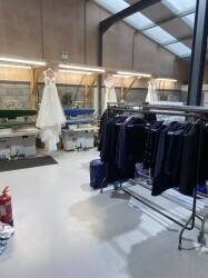 1 Dry cleaners, 2 receivers. Unique opportunity for a successful high turnover business Photo 6