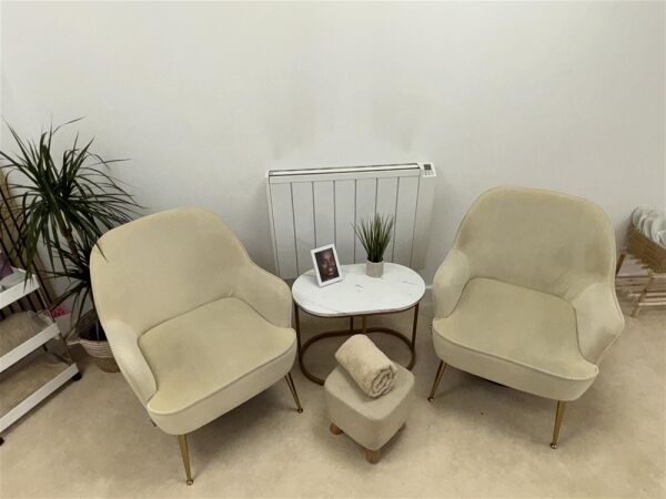 Beauty, Therapy & Tanning For Sale in Brighouse Photo 6