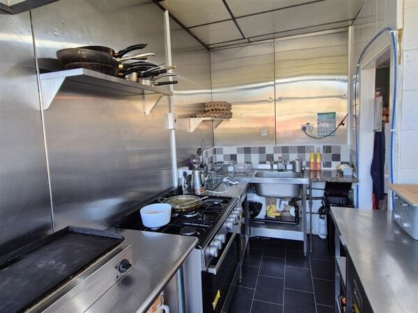 Cafe & Sandwich Bars For Sale in Baildon Photo 6