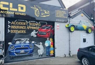 Fully Equipped Bodyshop  Photo 1