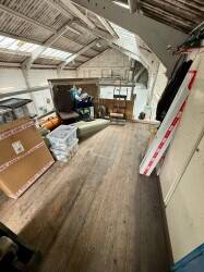 Independent Car Body Repair Centre Photo 6