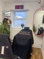 Title: 4.9★ Men’s Barbershop for Sale – All Included Photo 7