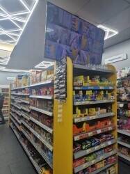 Well-established Convenience store Manchester, Newton heath Photo 7