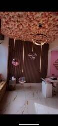 Nail shop in BD1 Prime location