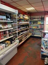 Off -licence in Cheshire with 4 bedroom flat Photo 6