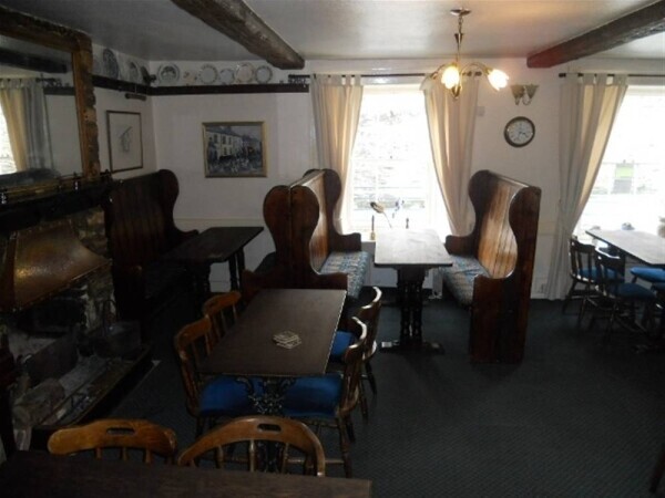 Free Of Tie Public House - Llanwrda Photo 7