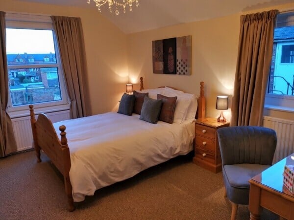 Beautiful Guest House in lovely area of Filey For Sale Photo 7