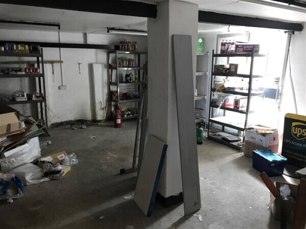 TRADITIONAL NEWSAGENT & GENERAL STORE FOR SALE IN MARGATE Photo 7