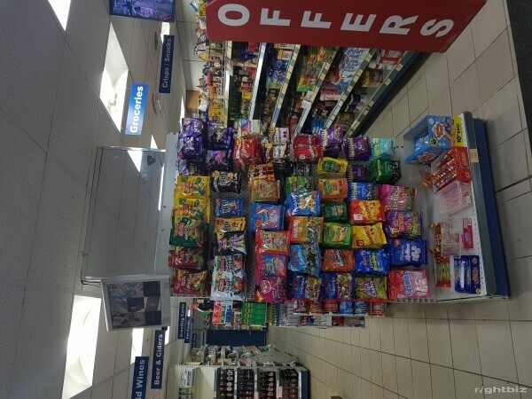 Superb SELF SERVICE CONVENIENCE STORE, FULL FREE OFF LICENCE Photo 7
