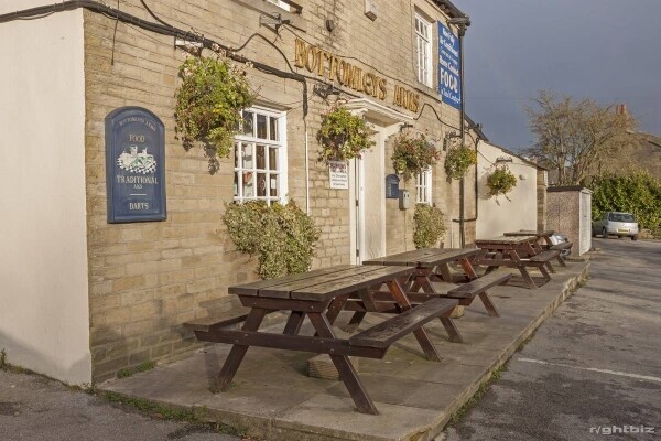 Profitable high turnover village public house for sale Photo 7