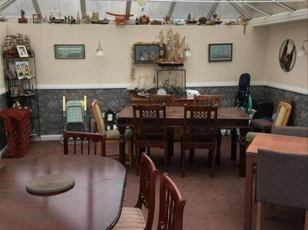 WATERFRONT FREEHOLD PUBLIC HOUSE FOR SALE IN PLYMOUTH Photo 7