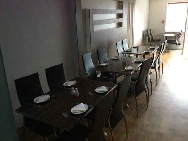 Indian Restaurant with a Popular Takeaway Service Photo 7