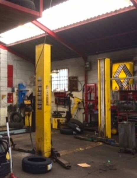 Freehold Very Well Established Service & Repair Garage Photo 7