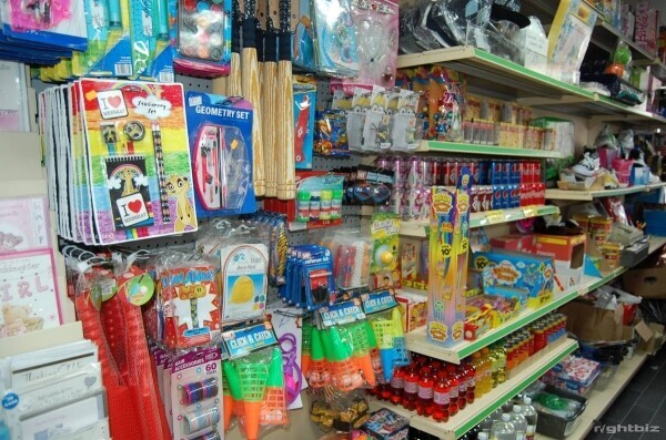 SWEETS / CARDS / TOYS / GIFTS AND MUCH MORE MAIN ROAD POSITION CLOSE TO SCHOOLS SEAHAM HARBOUR Photo 7