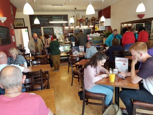 Busy cafe for sale in West Sussex Photo 6