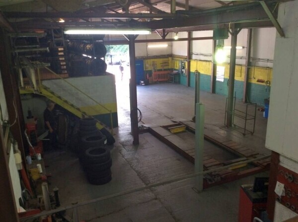 Well Established Tyre & Exhaust Centre Photo 7