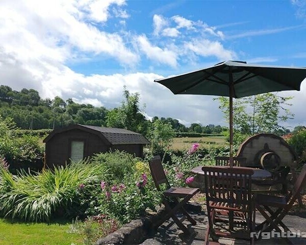 SUPERB FAMILY RUN CARAVAN AND CAMPING SITE & CAFE - HEREFORDSHIRE Photo 7
