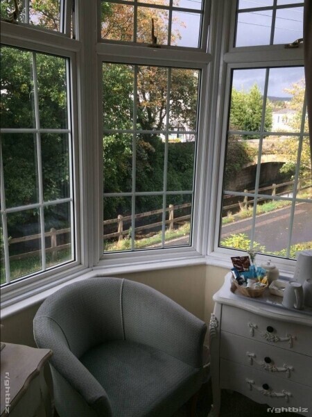 COASTAL GUESTHOUSE LIFESTYLE BUSINESS FOR SALE Photo 7