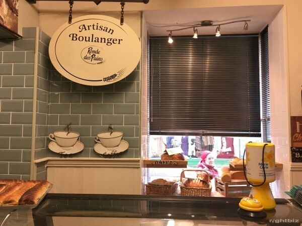 Well established Bakery and Sandwich Shop In the market town of Bromyard, Herefordshire. Photo 6