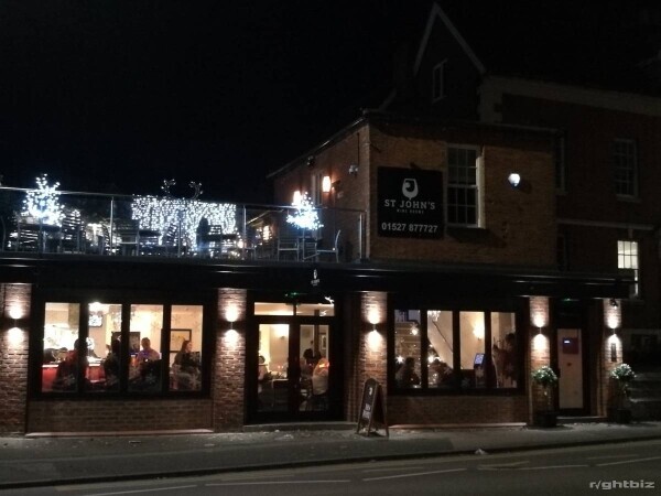 BROMSGROVE, WEST MIDLANDS - SUCCESSFUL INDEPENDENT RESTAURANT AND WINE BAR Photo 7