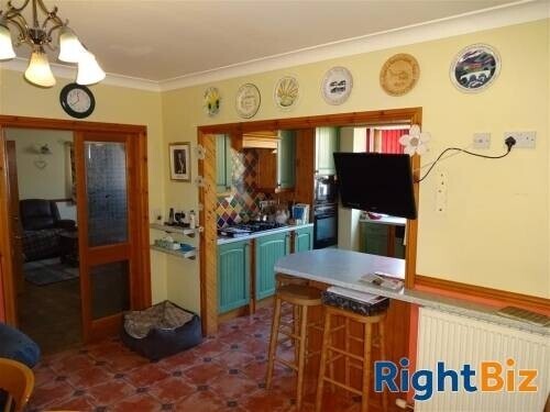 Former Public House for sale in Llanybydder Photo 7