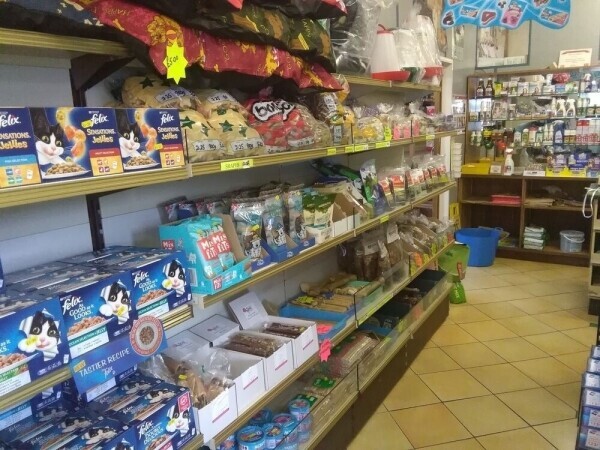 Freehold Leasehold Animal Feeds Pet Foods Supply Accessories Business Blackpool Lancashire For Sale Photo 7