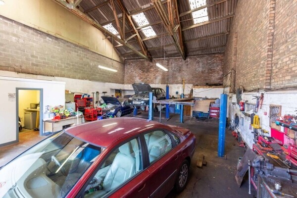 UNDER OFFER - Freehold Garage and Large Yard for Sale, Dundee Photo 7