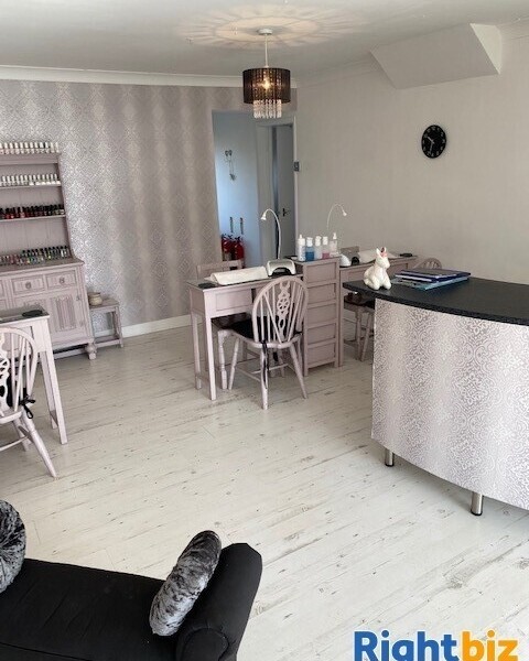 HIGHLY REGARDED HAIR AND BEAUTY SALON BASED IN WAKEFIELD Photo 7