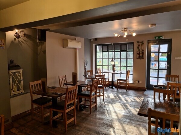 Award Winning Restaurant For Sale Gee Cross Greater Manchester Photo 7