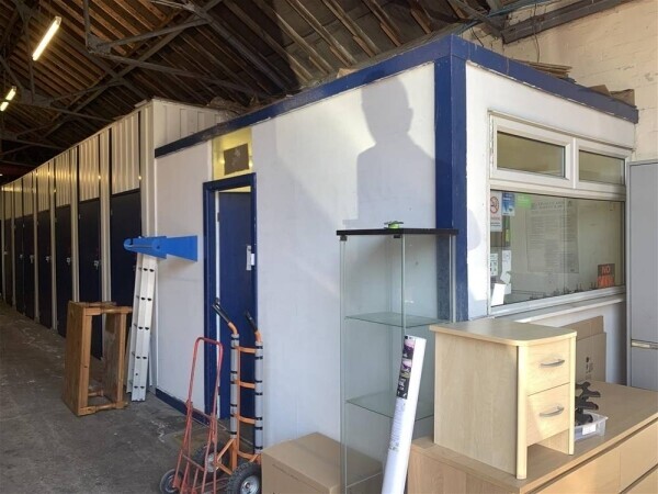 INDEPENDENT SELF STORAGE BUSINESS IN BLACKPOOL Photo 7