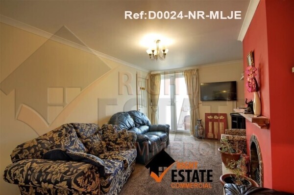 Freehold B&B with off licence in a tourist area for sale- Sheringham Photo 6