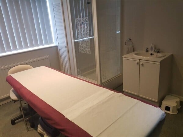 Hair Salons For Sale in Sherburn in Elmet Photo 7