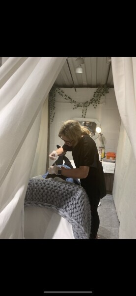 Sunbeds beauty and hair boutique in Essex Photo 7