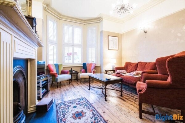 Hotels For Sale in York Photo 7