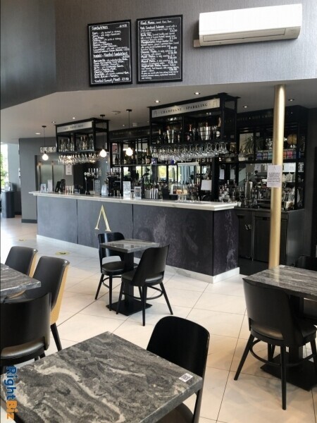 Thriving turnkey business in a stunning state of the art complex with other restaurants Photo 7