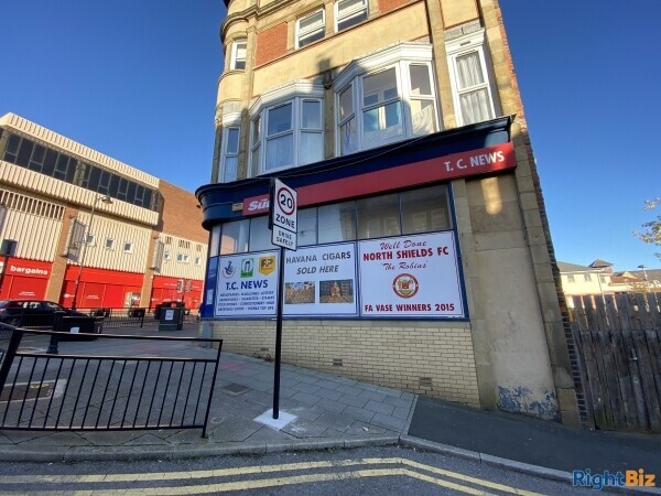 Convenience Store and Off Licence in Town Centre of North Shields with Council Rent Photo 7