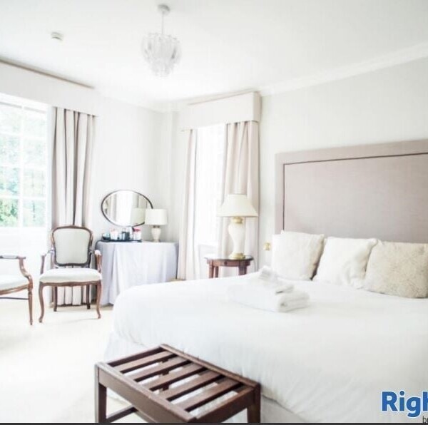 11 Bedroom Hotel in Worthing Photo 7