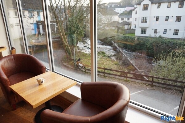 Impressive High Quality Licensed Cafe and Coffee Shop For Sale Photo 7