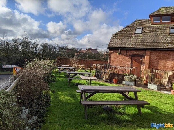 Leasehold Cafe & Coffee Shop Located In Wootton Wawen Photo 7
