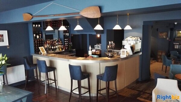 Freehold Wine Bar & Coffee House with 3 Boutique Letting Rooms Located In Newquay Photo 7
