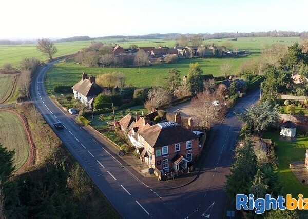 OXFORDSHIRE - THAMES VALLEY Photo 7