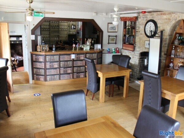 AFFLUENT SUFFOLK VILLAGE - FINE DINING DESTINATION FOOD LED 16TH CENTURY CHARACTER FREEHOUSE Photo 7