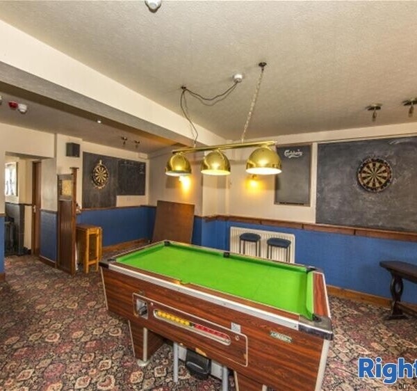 NORTHUMBERLAND - VILLAGE FREEHOLD PUB Photo 7