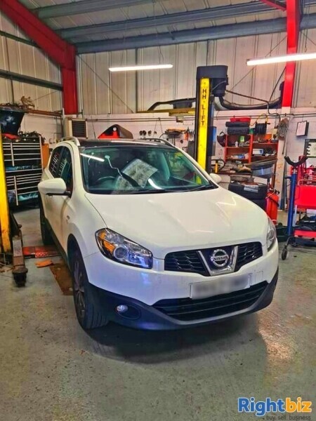 Freehold: Established Spacious Car Garage and Mot testing Centre in Prime Location, Vehicle Repair Photo 7