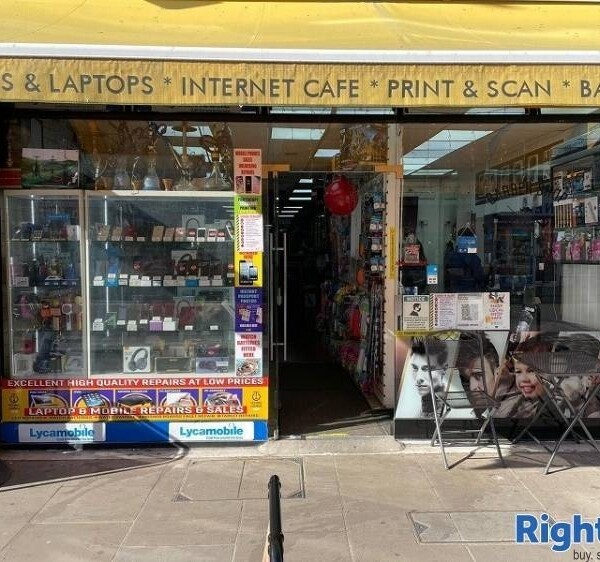Well established Mobile phone, Vaping shop & Men’s hairdressers For Sale Photo 7