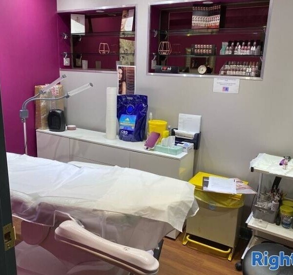 Well Established Beauty Salon For Sale Photo 7