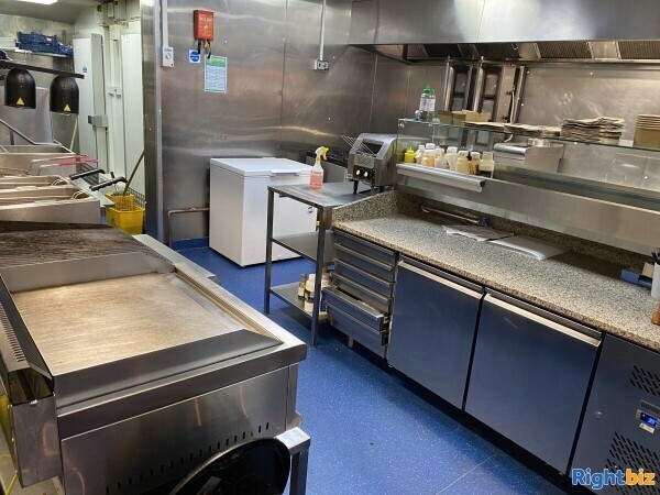 Leasehold gourmet burger takeaway for sale in Leeds Photo 7
